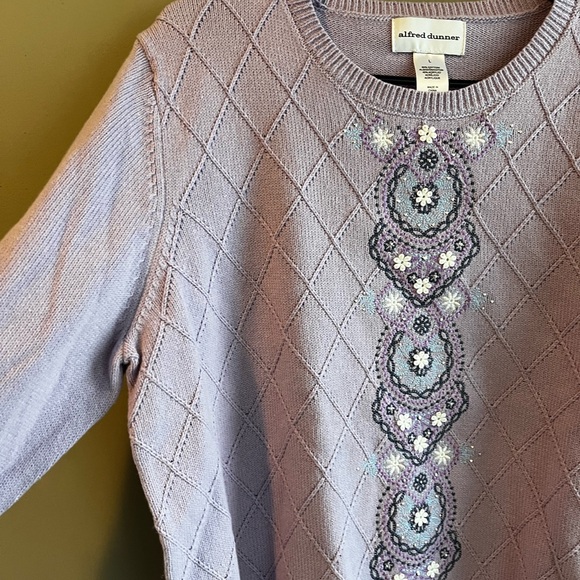Alfred Dunner Lavender Sweater with Floral Accents Large CottageCore NWT - Picture 6 of 9
